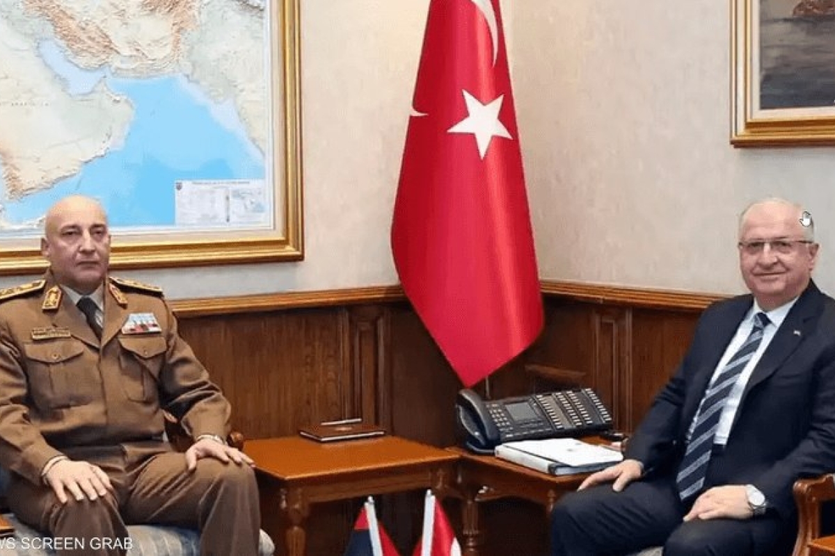 تحطم طائرة رئيس أركان تحطم طائرة تقلّ رئيس أركان حكومة