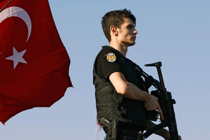 تركيا تنظيم الدولة الإسلامية تركيا: عملية أمنية كبيرة