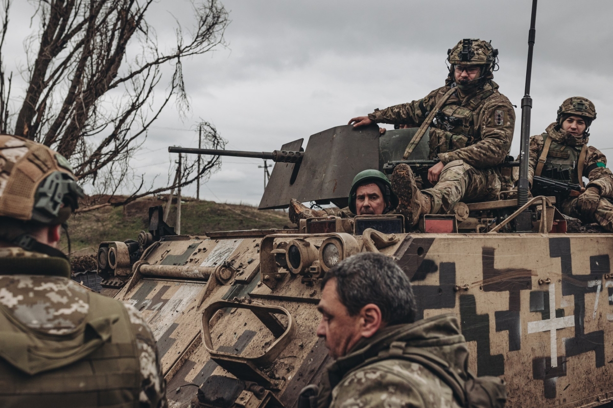 زيلينسكي يحذر من تعزيز التعاون العسكري بين روسيا والصين