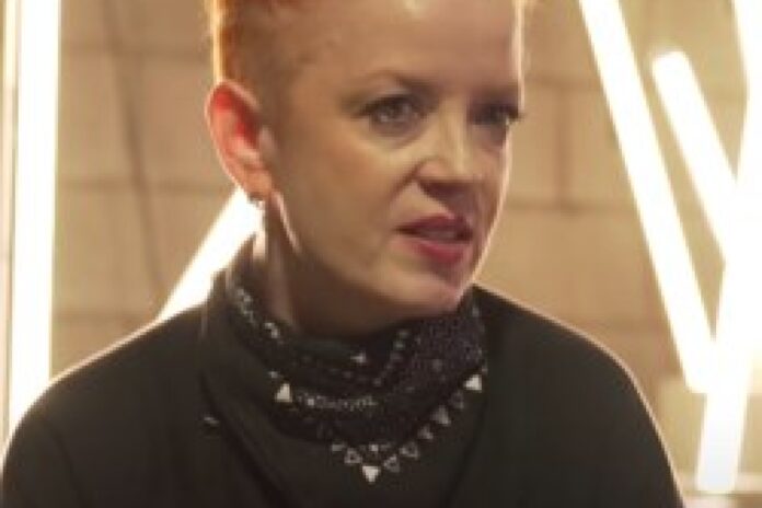 شيرلي مانسون تدافع عن انتقاداتها في مهرجان Good Things