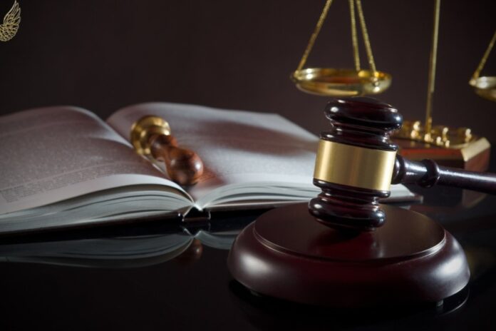 قضية هيغسيث و”سيغنال” تعود للواجهة.. التقرير يصل للكونغرس