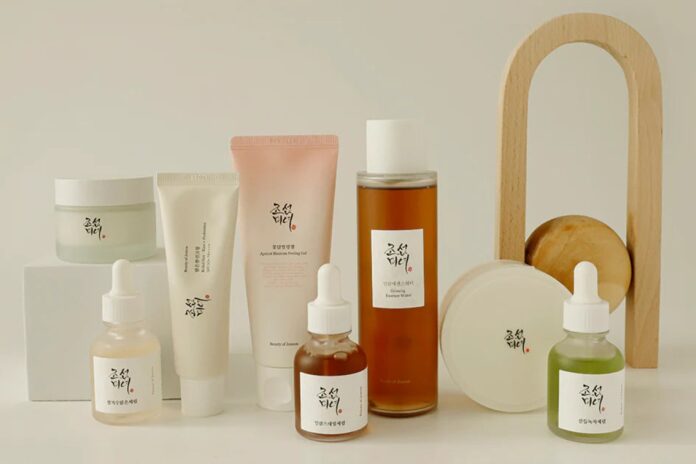 مستحضرات التجميل الكورية المنتج الوحيد الذي لا يزال الناس