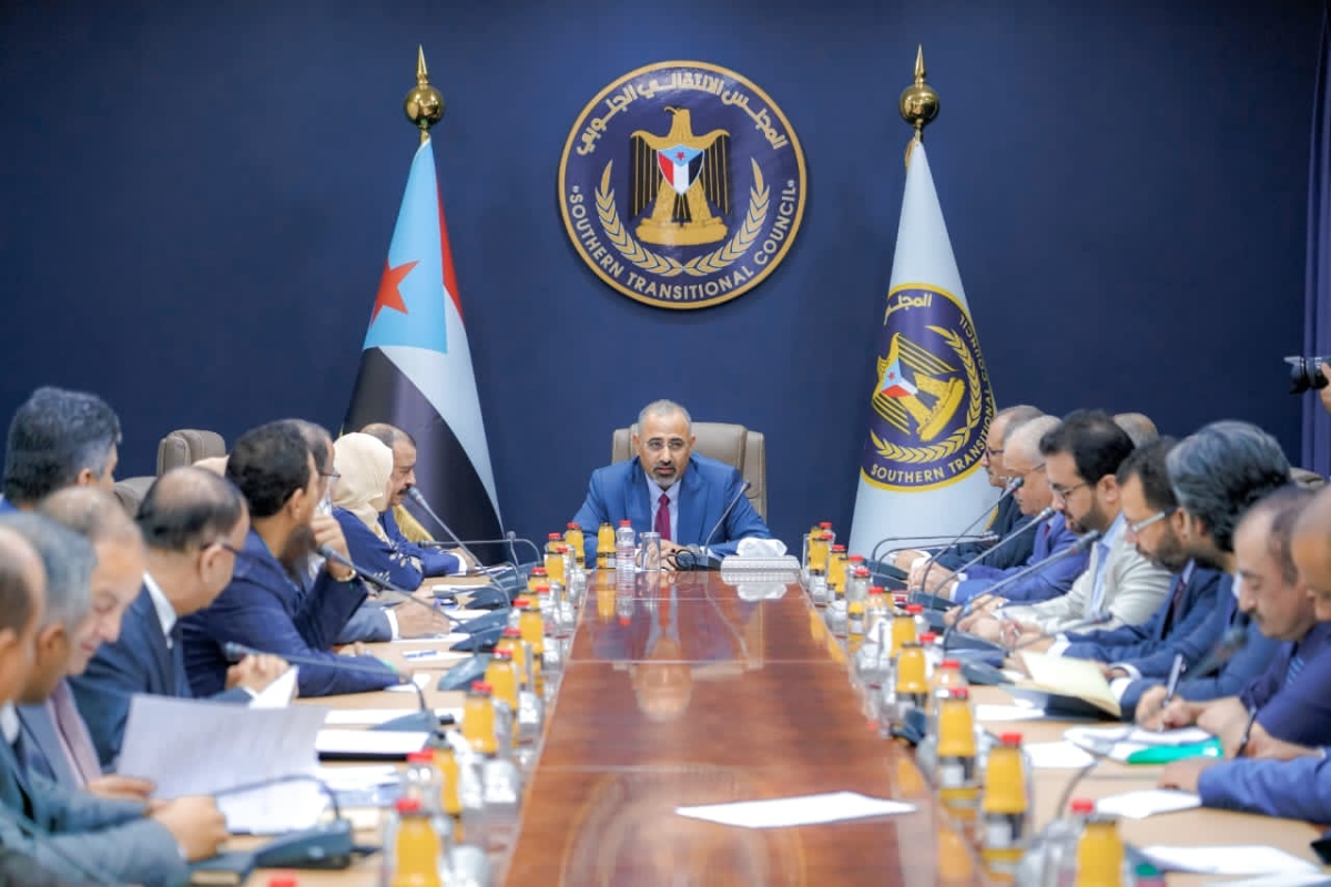 مصادر بـ”الانتقالي الجنوبي” تنفي الانسحاب من مواقع في حضرموت