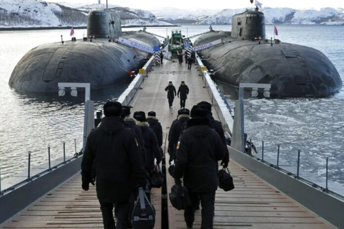 هل كابلات أعماق البحار بين الولايات المتحدة وآسيا معرضة