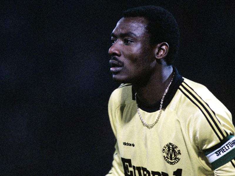 أنطوان-بيل حارس مرمى الكاميرون السابق: 