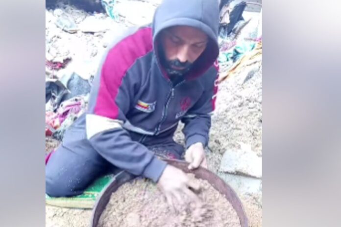 أبو إسماعيل: قصة إنسانية مؤلمة في البحث عن الرفات