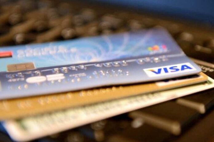 أسهم بطاقات الائتمان تتراجع بعد تهديدات ترامب