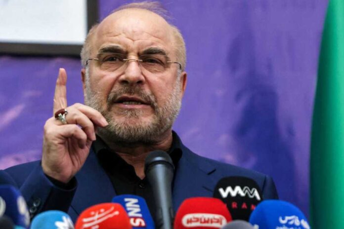 إيران تهدد بالرد على أي هجوم أمريكي باستهداف إسرائيل