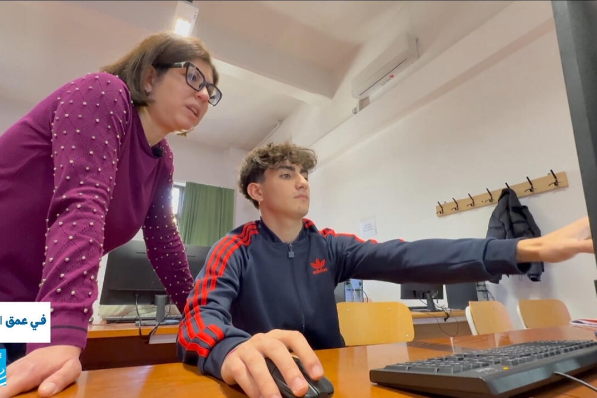 إيطاليا تتصدر مشهد الذكاء الاصطناعي بقانون جديد