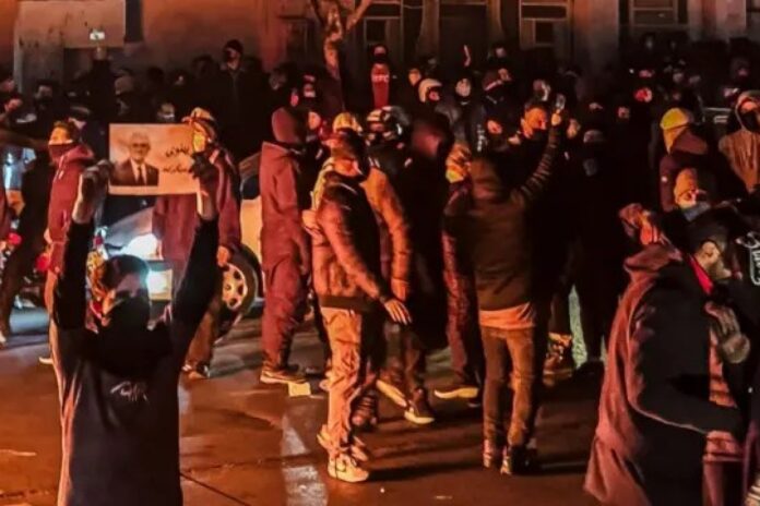 احتجاجات إيران: لماذا تُعتبر غير مسبوقة في تاريخها؟