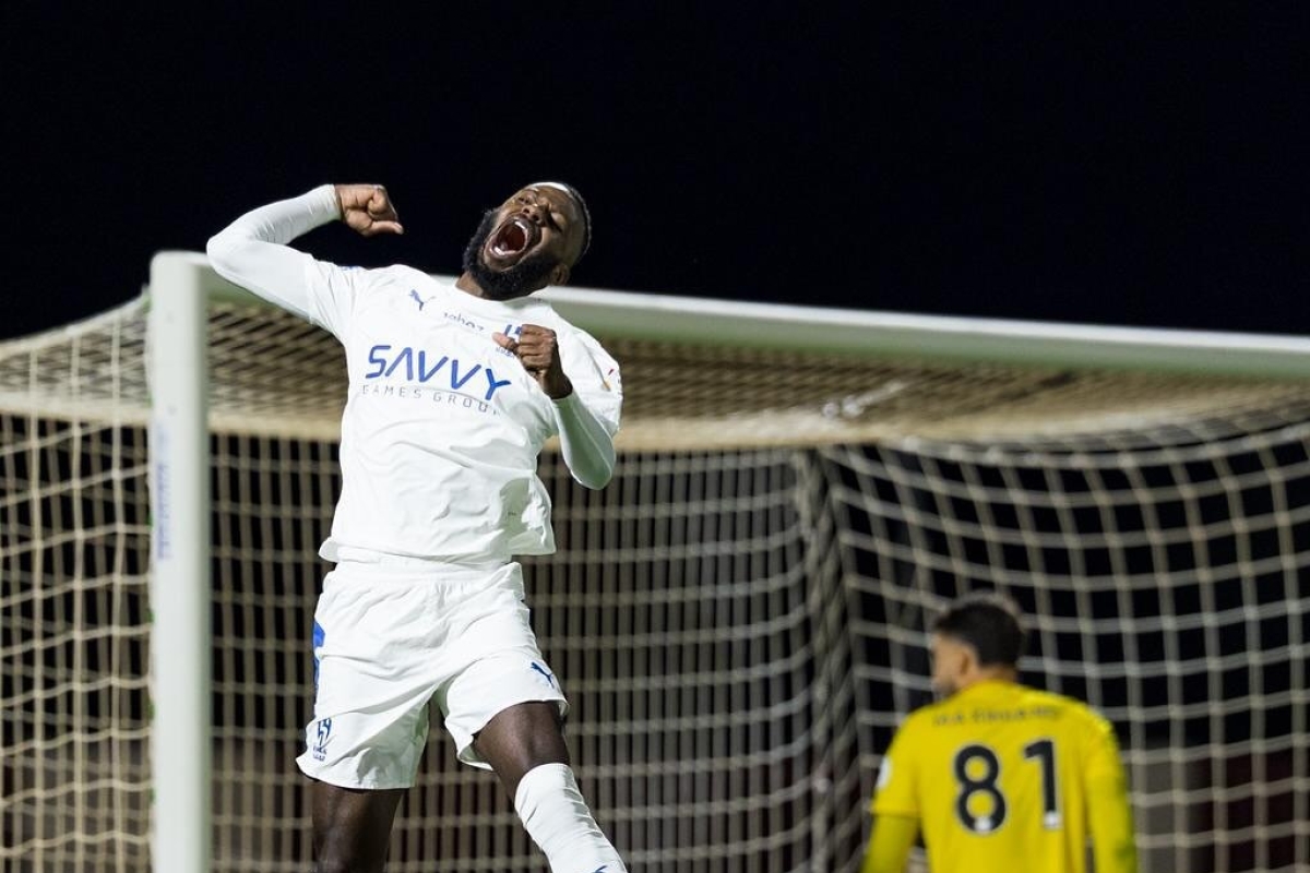 الهلال يحقق انتصاراً مثيراً على نيوم ويعزز صدارته