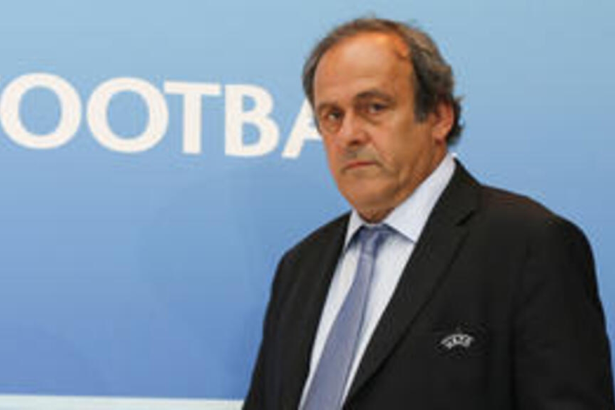 بلاتيني ينتقد إنفانتينو: مستبد يحب المال والنفوذ