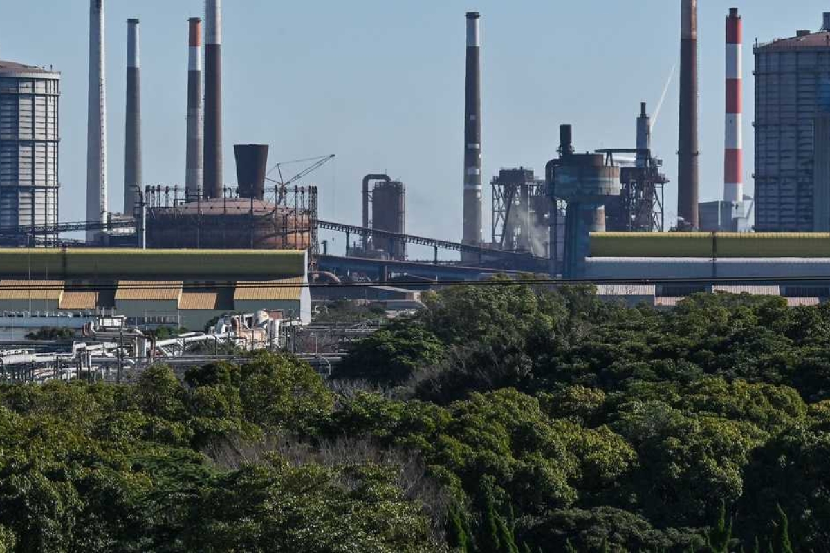 تراجع الناتج الصناعي في اليابان يفوق التوقعات