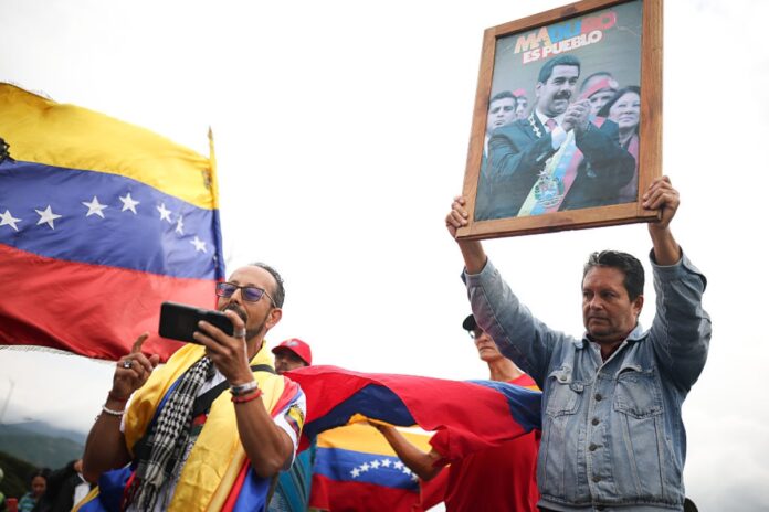 ترامب يلغي هجومًا على فنزويلا وسط جهود لاستعادة مادورو