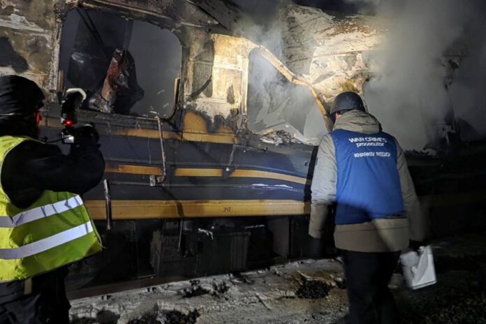 تصعيد خطير في أوكرانيا: 8 قتلى في هجمات روسية جديدة