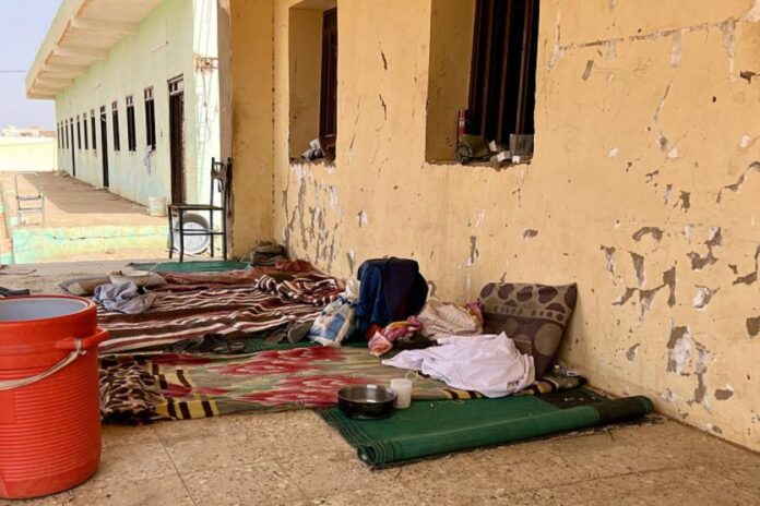 حرب السودان تحرم 8 ملايين طفل من التعليم: أزمة إنسانية