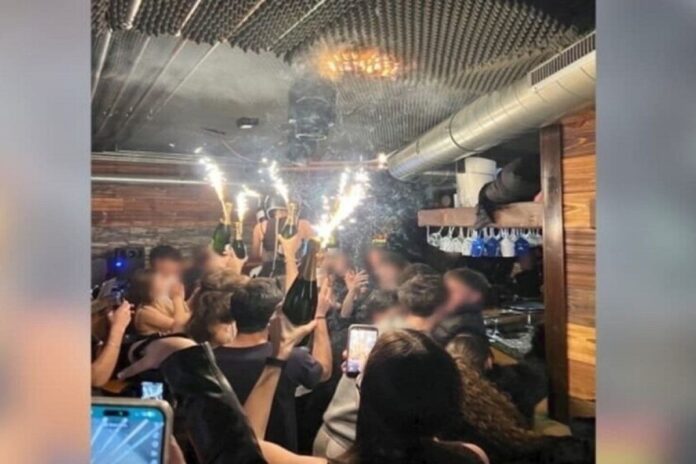 حريق سويسرا رأس السنة مباشر – سويسرا: تابعوا المؤتمر الصحفي