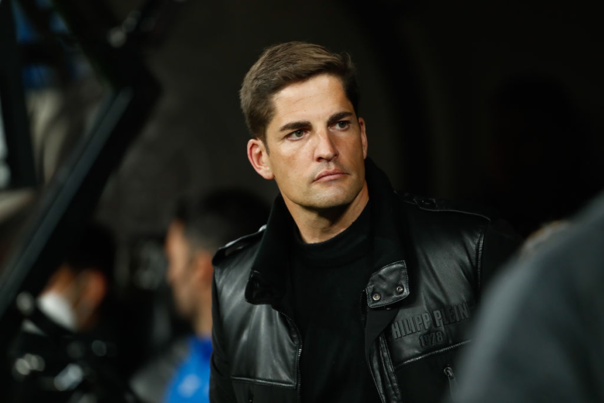 فضيحة مورينو: مدرب إسباني يُقال بسبب الذكاء الاصطناعي