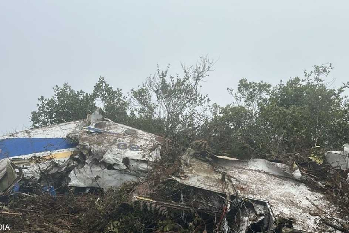 كولومبيا: تحطم طائرة تقل 15 شخصاً وغياب أي ناجين