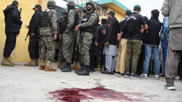 إسلام آباد: تفجير انتحاري يودي بحياة 31 شخصاً ويصيب 169 - تفجير انتحاري إسلام آباد