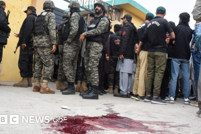 إسلام آباد: تفجير انتحاري يودي بحياة 31 شخصاً ويصيب 169