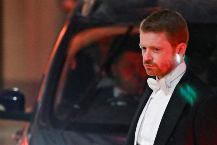 استقالة مدير مكتب ستارمر: فضيحة ماندلسون وإبستين تتفاعل