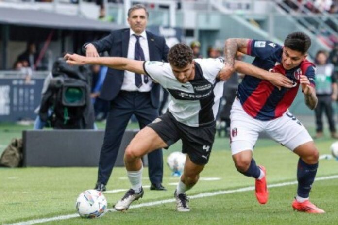 بارما يحقق فوزه الأول في بولونيا منذ 2012 بهدف قاتل