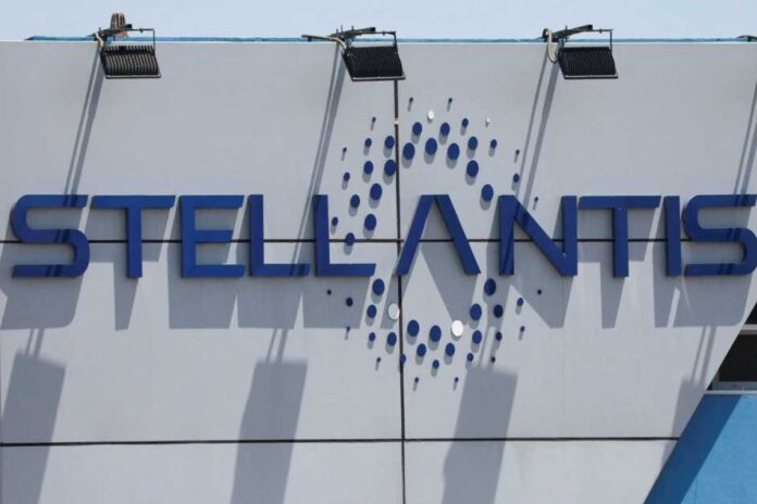 ستيلانتيس تعلن عن رسوم ضخمة بقيمة 22.2 مليار يورو