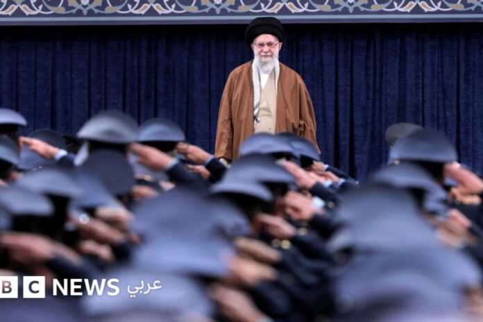 غياب المرشد الأعلى في احتفالات الثورة واعتقالات متزايدة