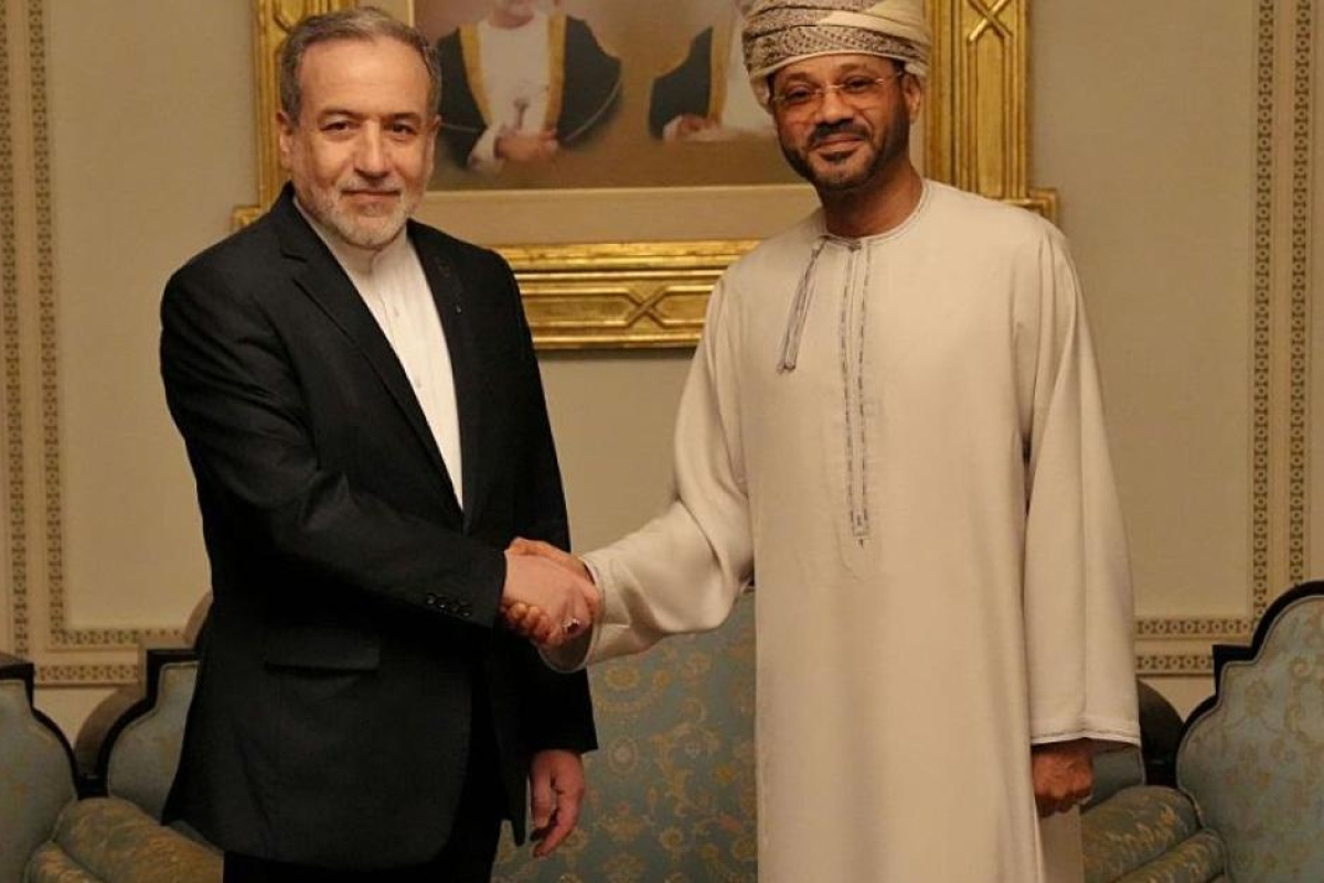 لاريجاني في عمان: الدبلوماسية مفتاح حل الملف النووي