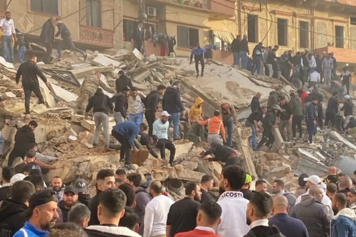 مأساة جديدة في طرابلس: انهيار مبنى يسفر عن وفيات