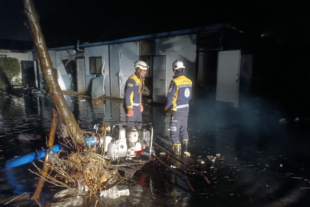 مأساة في اللاذقية: طفلان ضحايا السيول وأمل في الإنقاذ