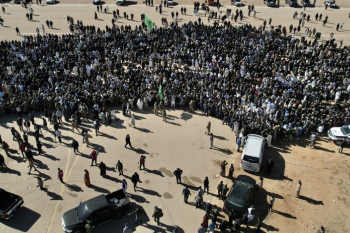 وداعاً سيف الإسلام القذافي: جنازة مهيبة في بني وليد